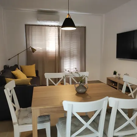 Апартаменты Penthouse In Gornji Karin Near The *